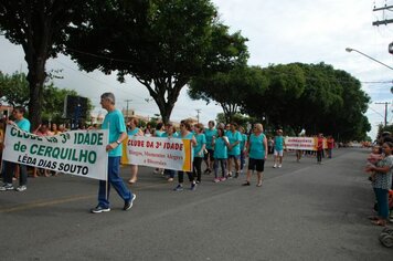 Foto - Desfile Cívico - 69º Aniversário de Cerquilho 