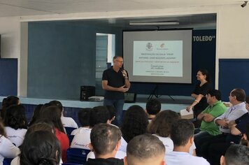 Foto - Reativação do Laboratório da Escola João Toledo - Cerquilho 69 anos 