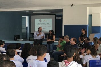 Foto - Reativação do Laboratório da Escola João Toledo - Cerquilho 69 anos 