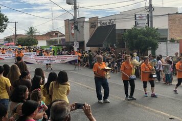 Foto - Desfile Cívico - 69º Aniversário de Cerquilho 