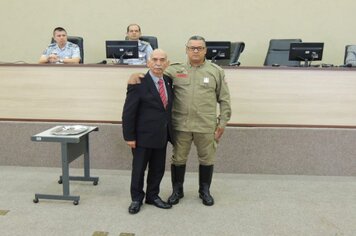 Foto - Cerimônia de entrega da Medalha MMDC