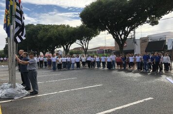 Foto - Desfile Cívico - 69º Aniversário de Cerquilho 