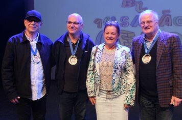 Foto - Premiação do 16º Salão de Humor de Cerquilho