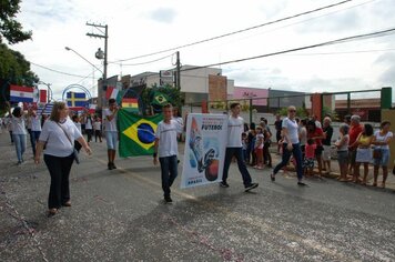 Foto - Desfile Cívico - 69º Aniversário de Cerquilho 