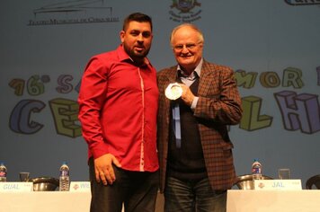 Foto - Premiação do 16º Salão de Humor de Cerquilho