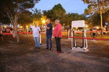 Foto - Inauguração da Academia ao Ar Livre no Dinapoli II 