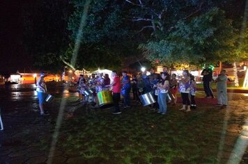 Foto - Papai Noel na Praça das Mangueiras