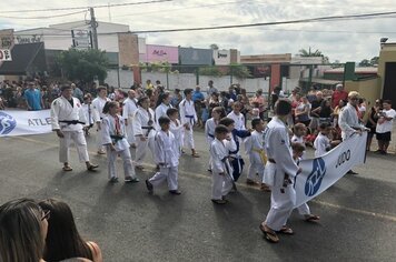 Foto - Desfile Cívico - 69º Aniversário de Cerquilho 