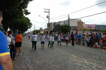 Foto - Desfile Cívico - 69º Aniversário de Cerquilho 