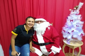 Foto - Papai Noel na Praça das Mangueiras