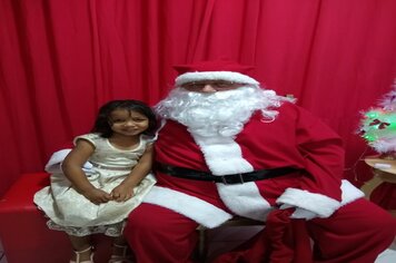 Foto - Papai Noel na Praça das Mangueiras