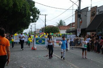 Foto - Desfile Cívico - 69º Aniversário de Cerquilho 