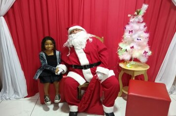 Foto - Papai Noel na Praça das Mangueiras