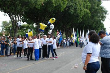Foto - Desfile Cívico - 69º Aniversário de Cerquilho 