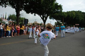 Foto - Desfile Cívico - 69º Aniversário de Cerquilho 