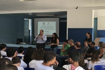 Foto - Reativação do Laboratório da Escola João Toledo - Cerquilho 69 anos 