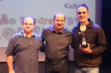 Foto - Premiação do 16º Salão de Humor de Cerquilho