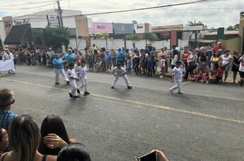 Foto - Desfile Cívico - 69º Aniversário de Cerquilho 