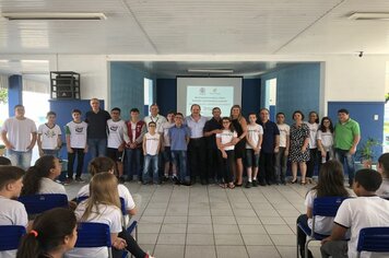 Foto - Reativação do Laboratório da Escola João Toledo - Cerquilho 69 anos 