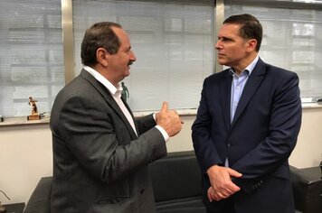 Prefeito visita deputado Fernando Capez
