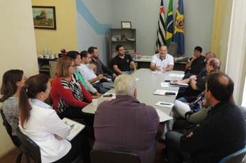  Prefeito realiza reunião com secretários e diretores