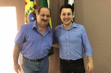 Prefeito Aldo recebe visita do Deputado Estadual Rodrigo Gambale