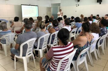 Pais da EMEBE participam de palestra sobre saúde bucal