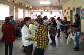 CRAS Cidade Jardim realiza comemoração as festividades juninas