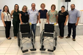Campanha “Lacres que ajudam vidas” doa sete cadeiras de rodas em Cerquilho