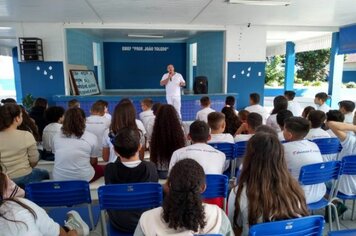 Prefeitura de Cerquilho realiza palestras sobre “Bem-Estar Animal e Posse Responsável” nas escolas