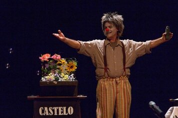 Teatro Municipal de Cerquilho recebe a peça ‘Clap Clow’