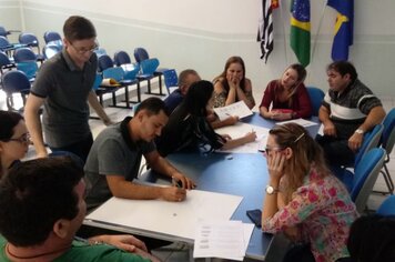 Prefeitura de Cerquilho capacita professores de Matemática sobre Fluxogramas