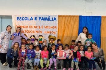 Equipe de Odontologia Municipal realiza prevenção odontológica nas Escolas de Educação Infantil  no mês de agosto