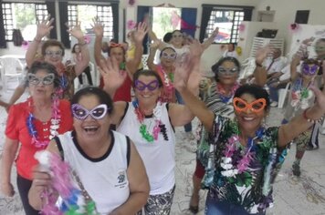 Centros de Convivência do Idoso de Cerquilho realizam Baile de Carnaval