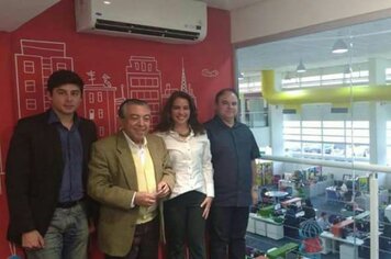 Secretário da Educação realiza visita técnica no Estúdio Maurício de Sousa