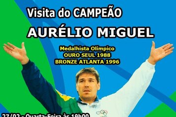 Cerquilho recebe visita de Aurélio Miguel, medalhista olímpico no judô