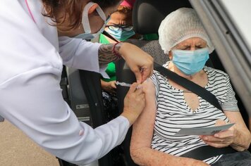 Prefeitura de Cerquilho inicia vacinação de idosos de 85 a 89 anos