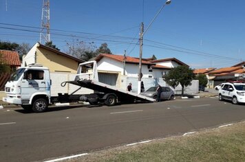 Prefeitura de Cerquilho recolhe veículos abandonados em vias públicas