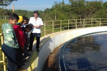 Alunos da EMEF Luiza Corradi visitam Estação de Tratamento de Esgoto