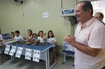 Prefeito participa das finalizações do Programa Jovem Empreendedores Primeiros Passos do Sebrae nas Escolas Municipais