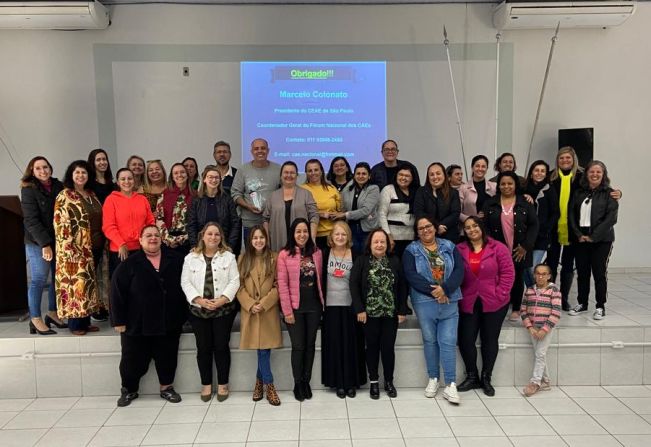 Educação realiza capacitação para conselheiros do CAE e diretores de escolas do município