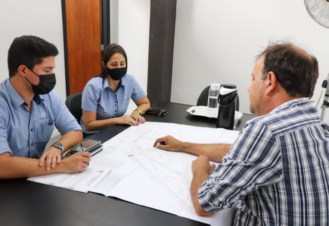 Representantes da Trimsol e Prefeitura de Cerquilho discutem cronograma de obras do novo Distrito Industrial