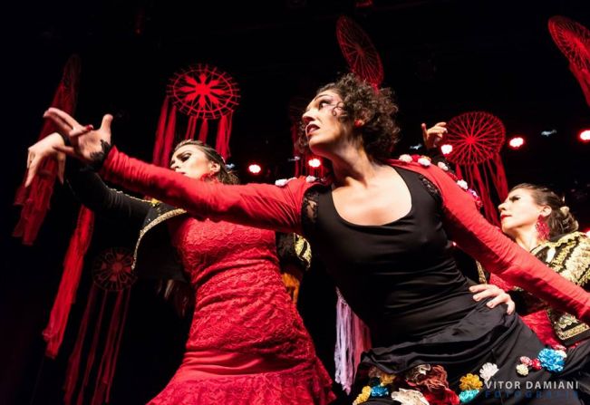 Teatro Municipal recebe espetáculo de dança e música gratuito - Nosso Flamenco