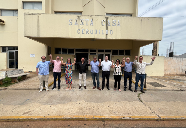 o Prefeito Du Pilon juntamente do Vice-prefeito Emílio Celular, recebem o Deputado Federal Vitor Lippi, para uma visita a Santa Casa de Saúde de Cerquilho, para entender as demandas e as necessidades mais urgentes de investimentos.