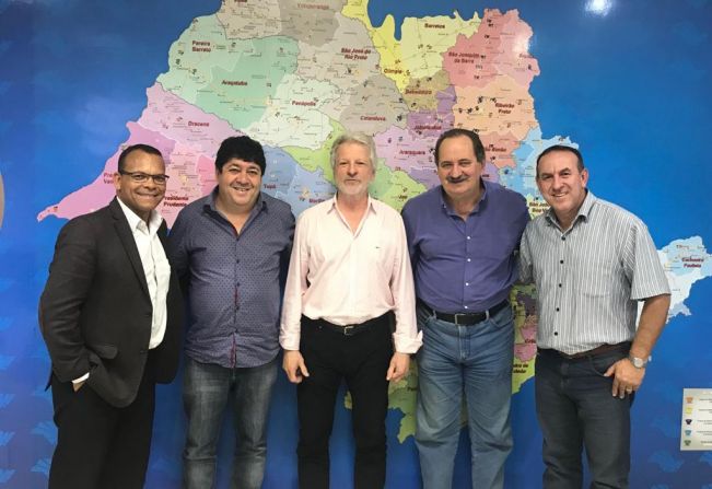 Prefeito Aldo solicita pavimentação asfáltica de Estradas Vicinais de Cerquilho ao DER