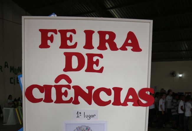 Alunos do “Cientistas do Amanhã” também participam da IV Feira Municipal de Ciências
