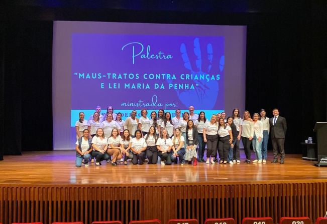 Educação realiza palestras para gestores e professores 