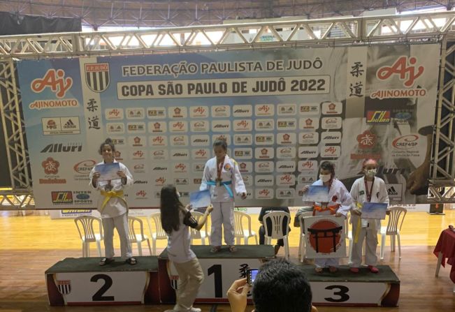 Judô cerquilhense retorna às competições e conquista duas medalhas de prata