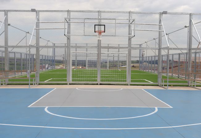 Prefeitura de Cerquilho inicia instalações de novo Complexo Esportivo no Portal Di Napoli