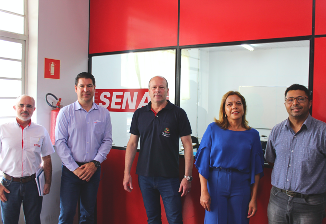 SENAI Cerquilho recebe visita do Diretor Regional com novidades para o próximo ano